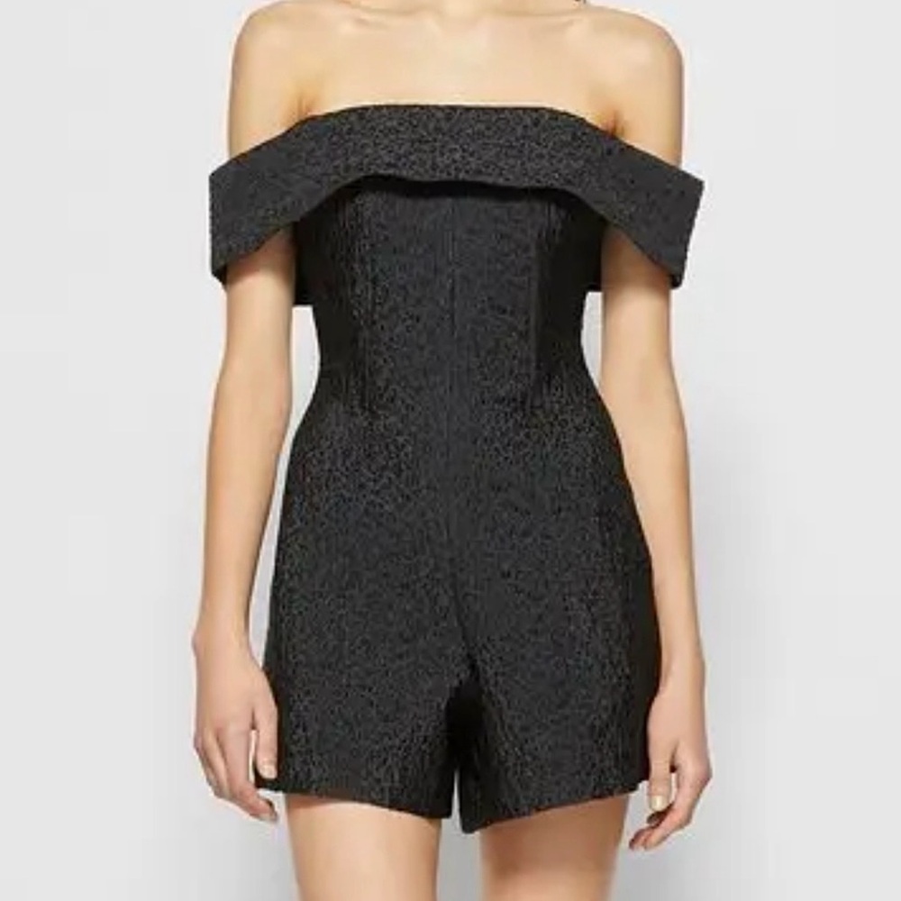 $395 Simkhai Valerie Off the Shoulder Romper Black sz. 0